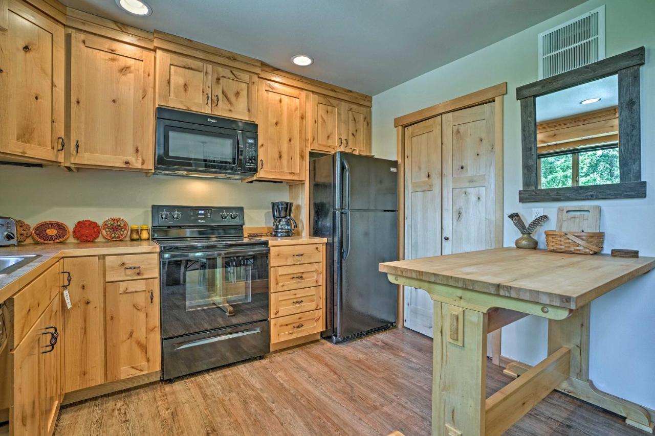 Private Leavenworth Cabin With Mtn Views And Fire Pit Exteriör bild